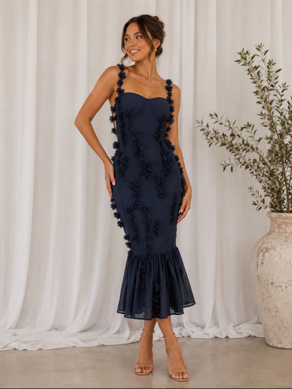 Petal & Pup Posedly Rosette Mermaid Midi Dress Navy Size Small